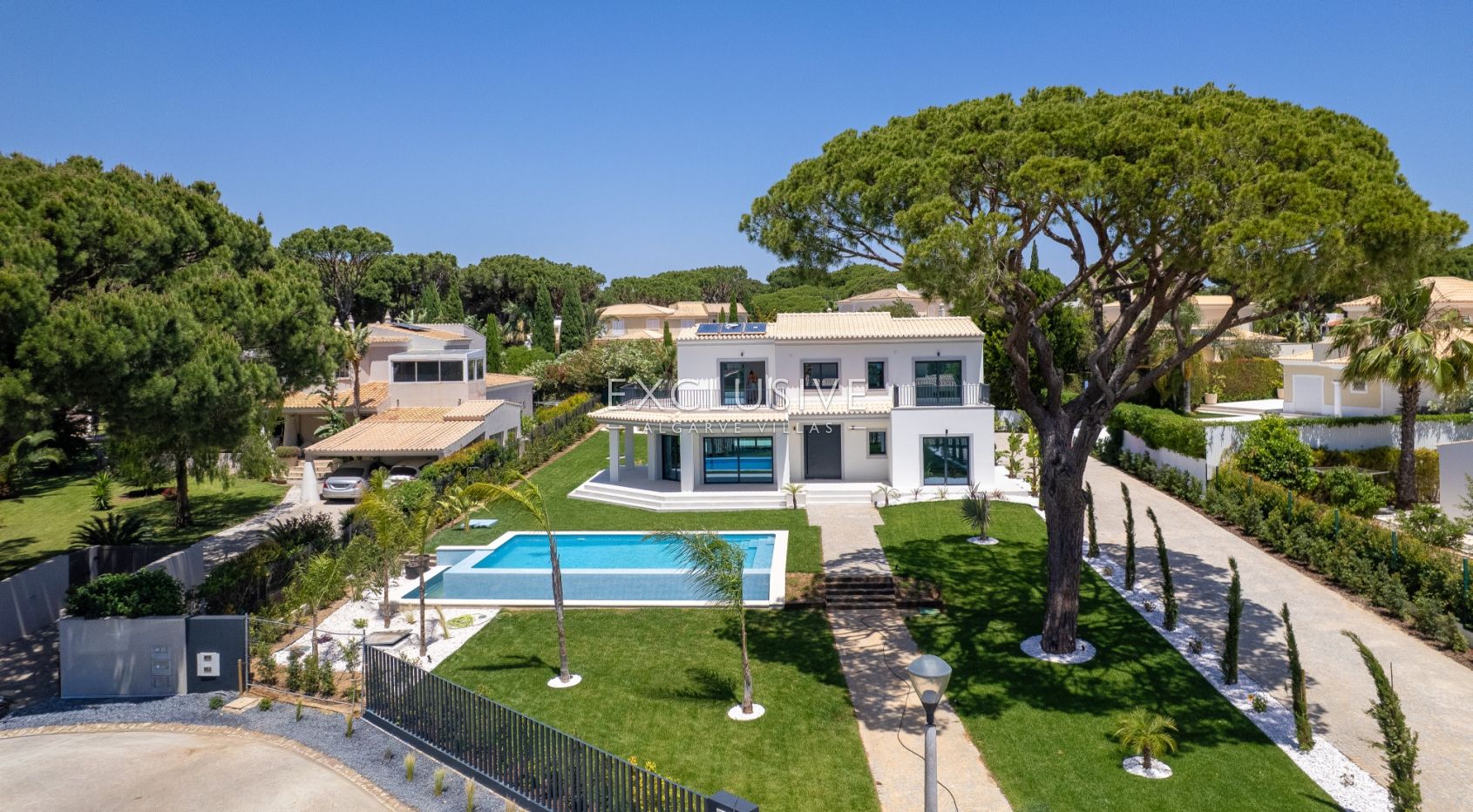 4-Bedroom Luxury Villa – Fully Renovated in Vilamoura