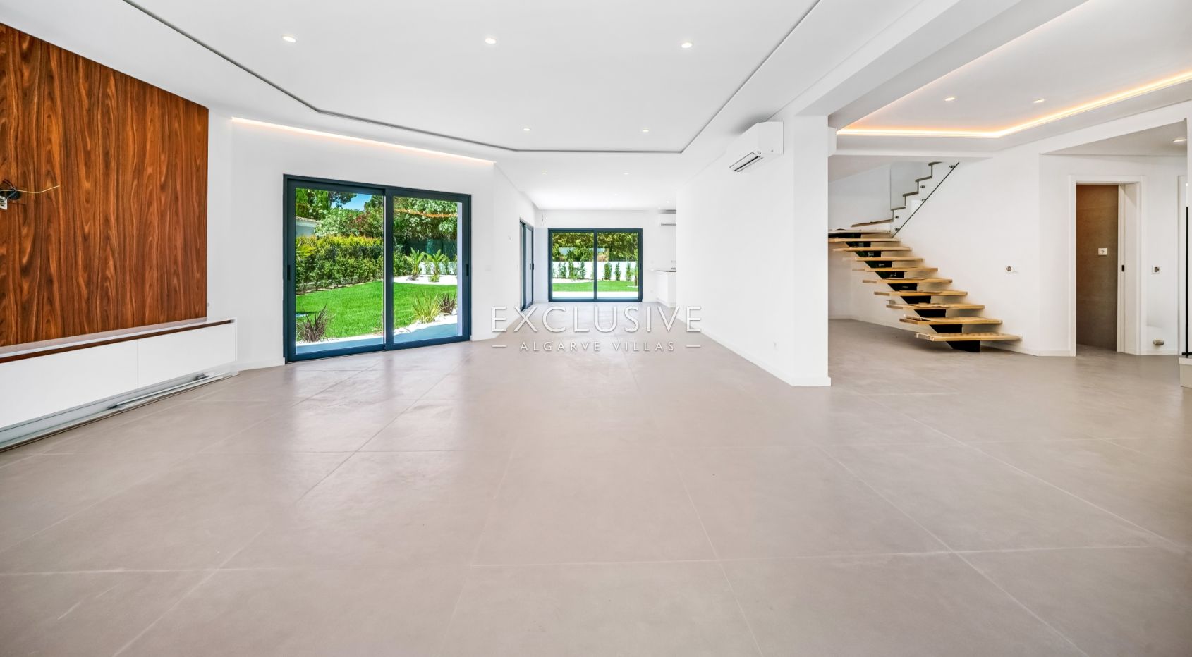 4-Bedroom Luxury Villa – Fully Renovated in Vilamoura