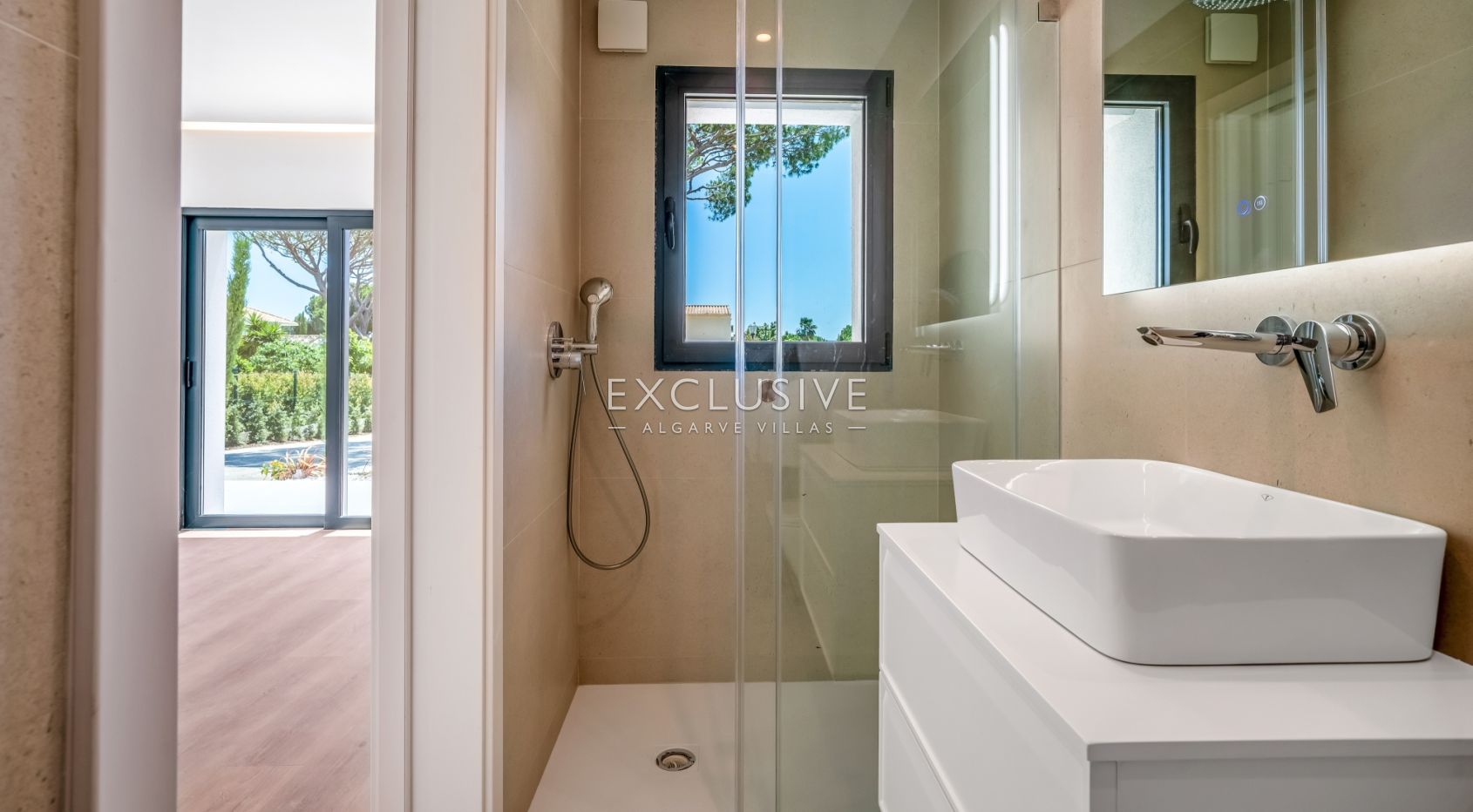 4-Bedroom Luxury Villa – Fully Renovated in Vilamoura
