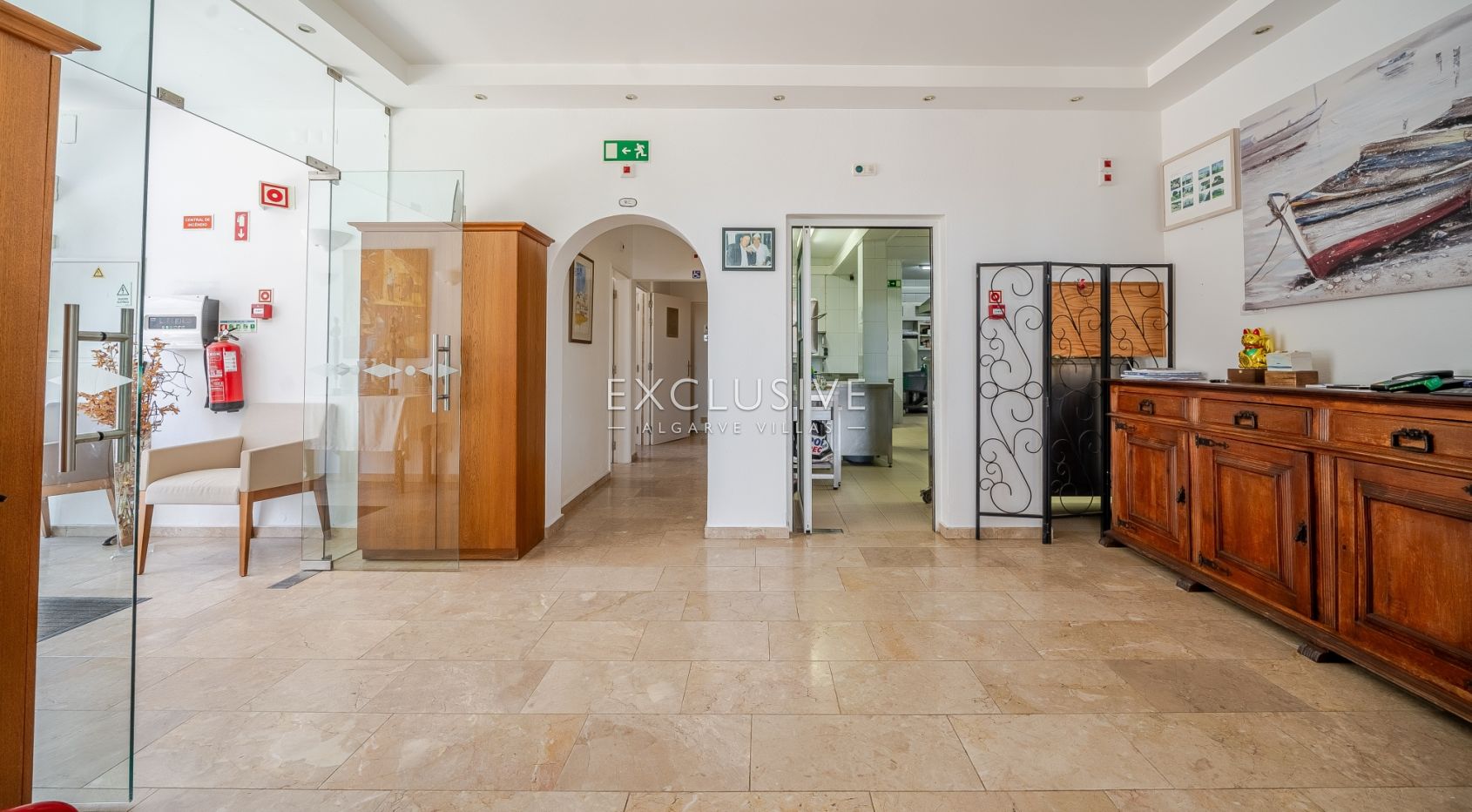 Restaurant with seaviews, Carvoeiro, Algarve