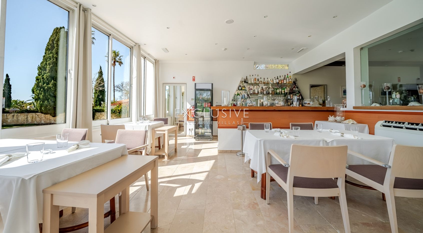 Restaurant with seaviews, Carvoeiro, Algarve