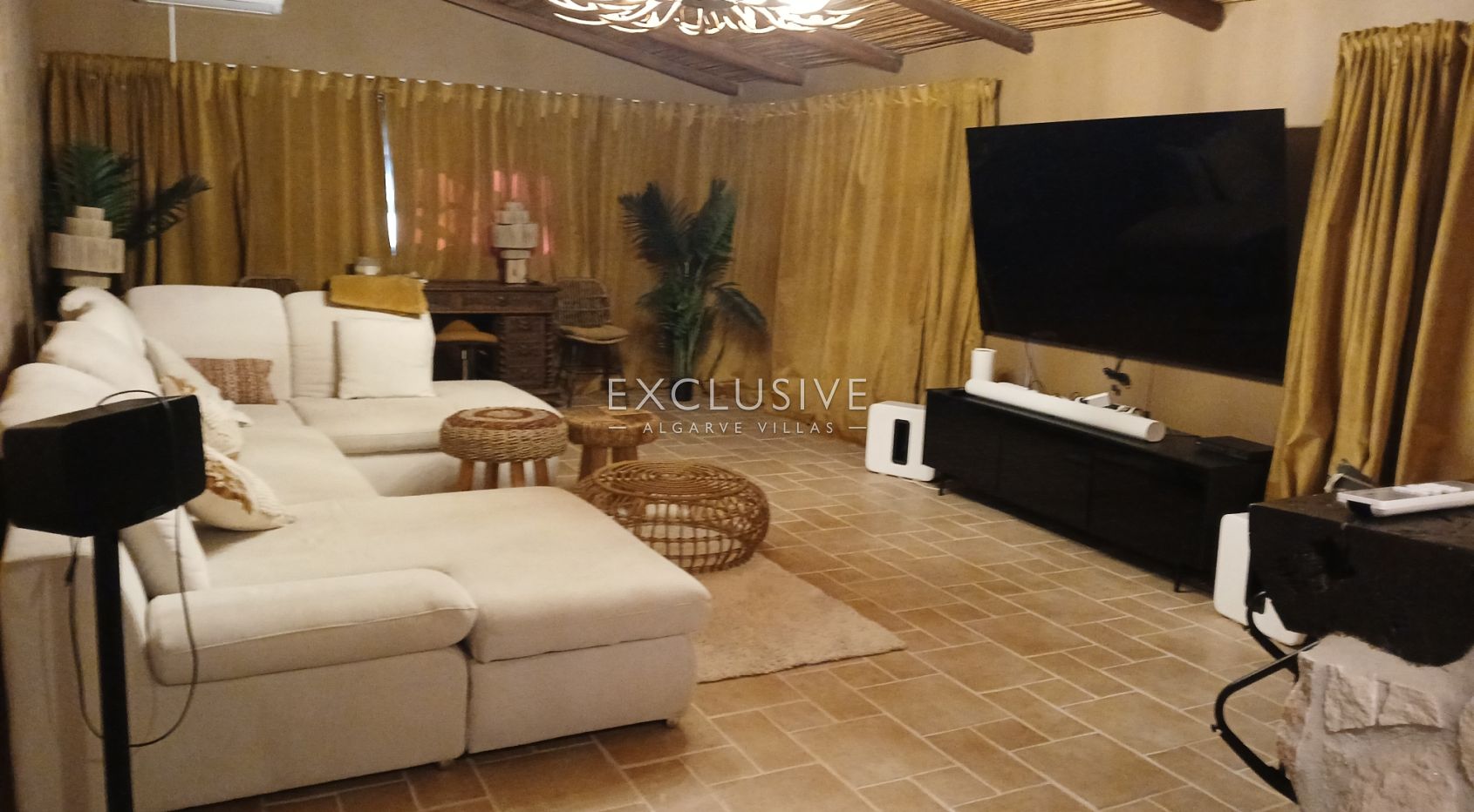 Charming Rural Property near Portimao