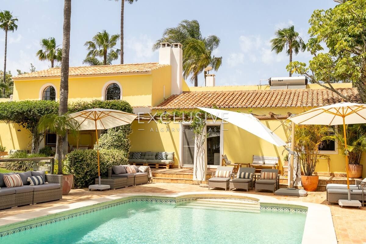 Charming Rural Property near Portimao