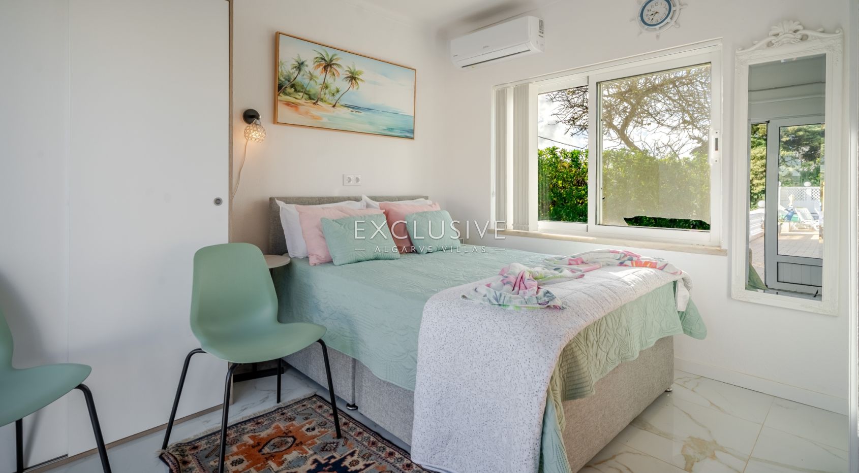 Panoramic Sea-View Villa in Carvoeiro — 6 Bedrooms, Heated Saltwater Pool, Tennis Court & Walk to To