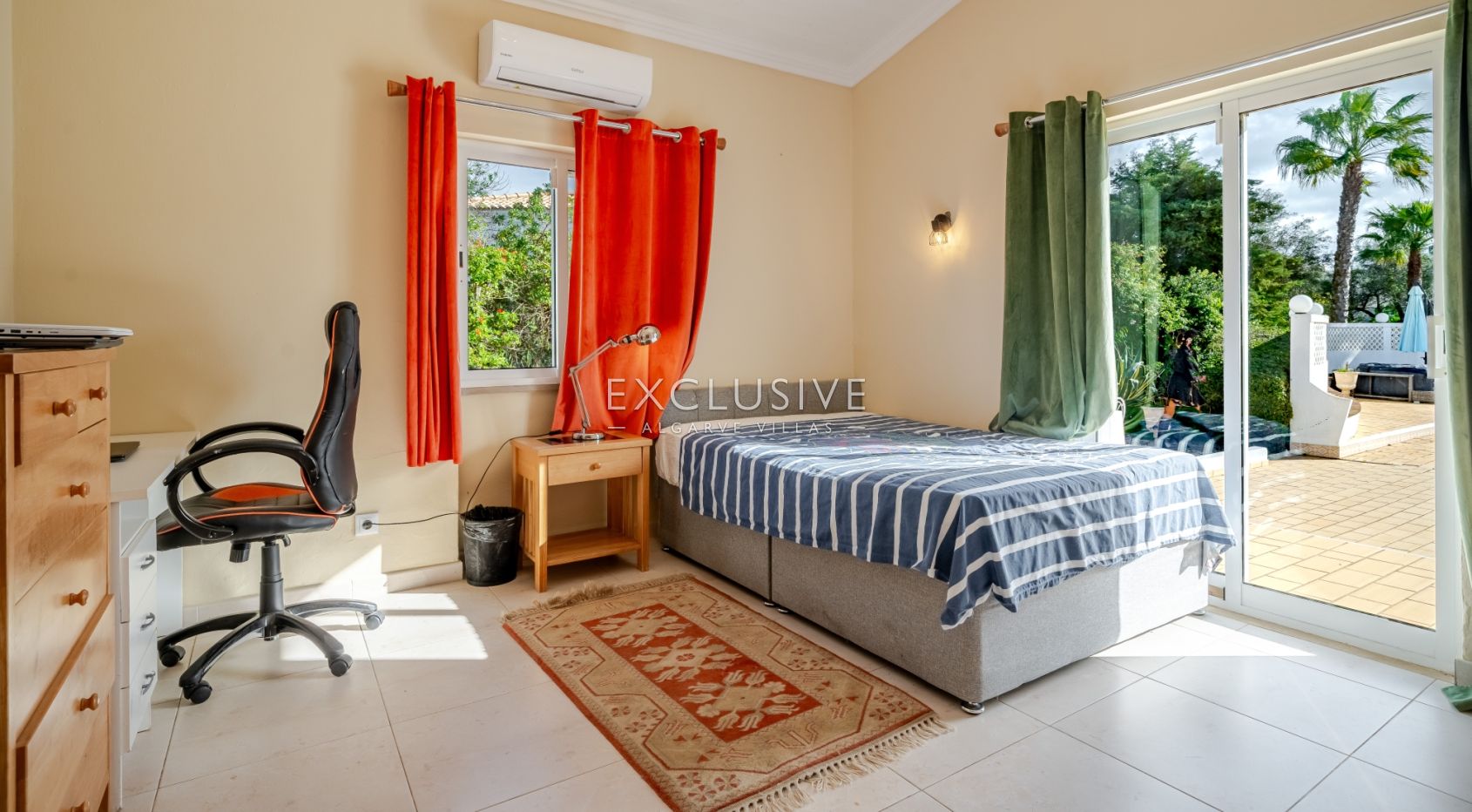 Panoramic Sea-View Villa in Carvoeiro — 6 Bedrooms, Heated Saltwater Pool, Tennis Court & Walk to To