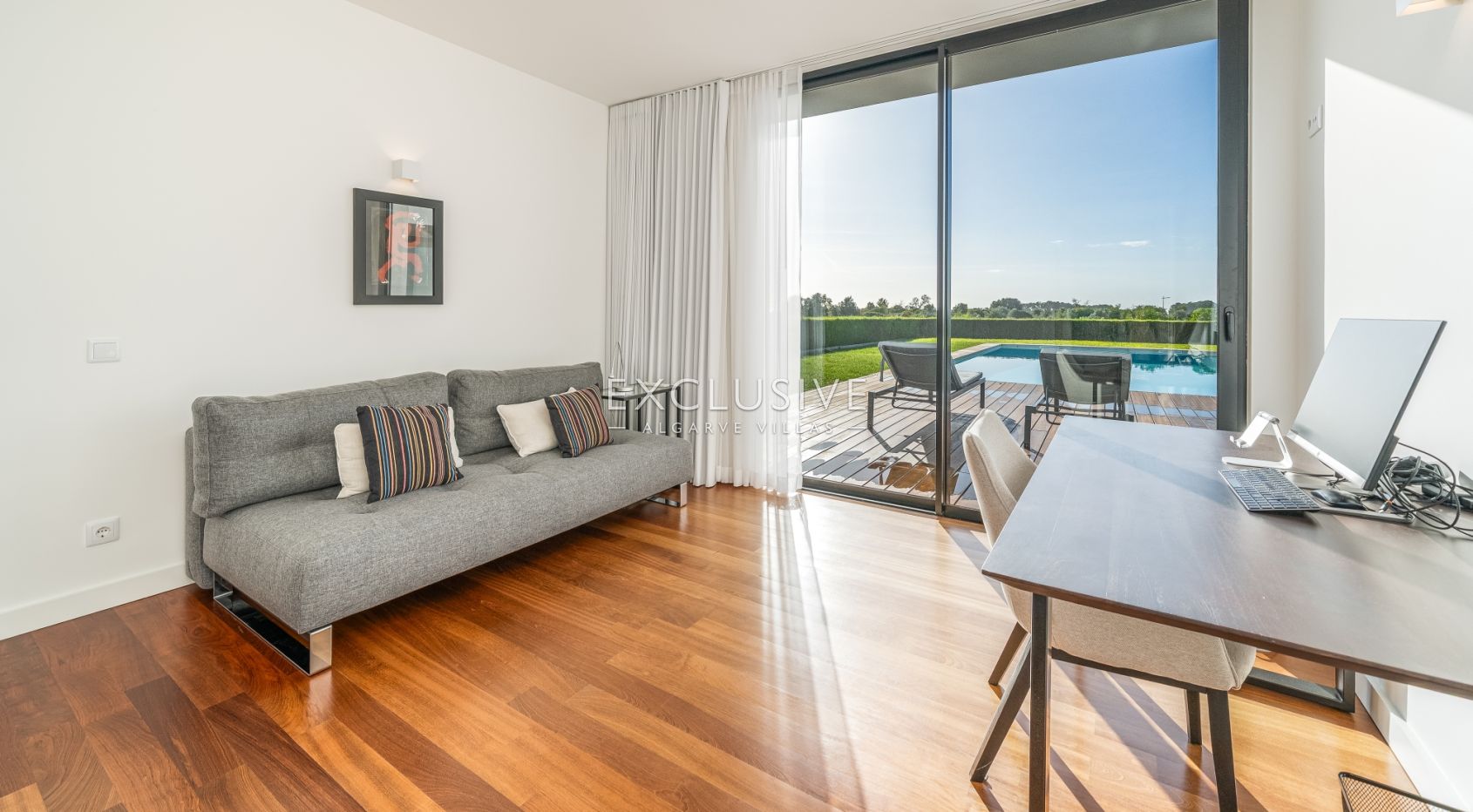 Elegant Villa with Exceptional Views & Direct Palmares Golf Access, Algarve