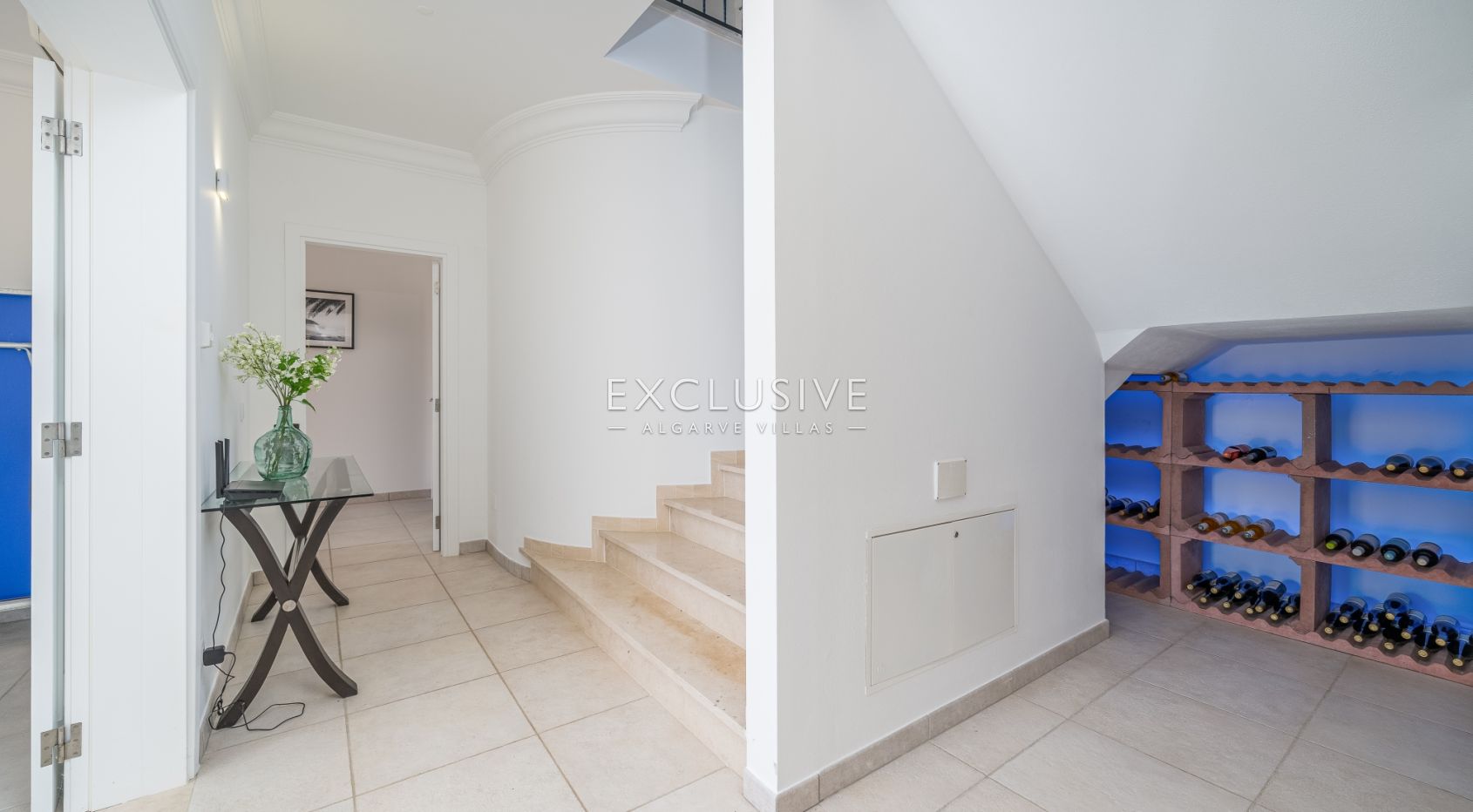 Luxury Sea View Villa in Praia da Luz, Western Algarve