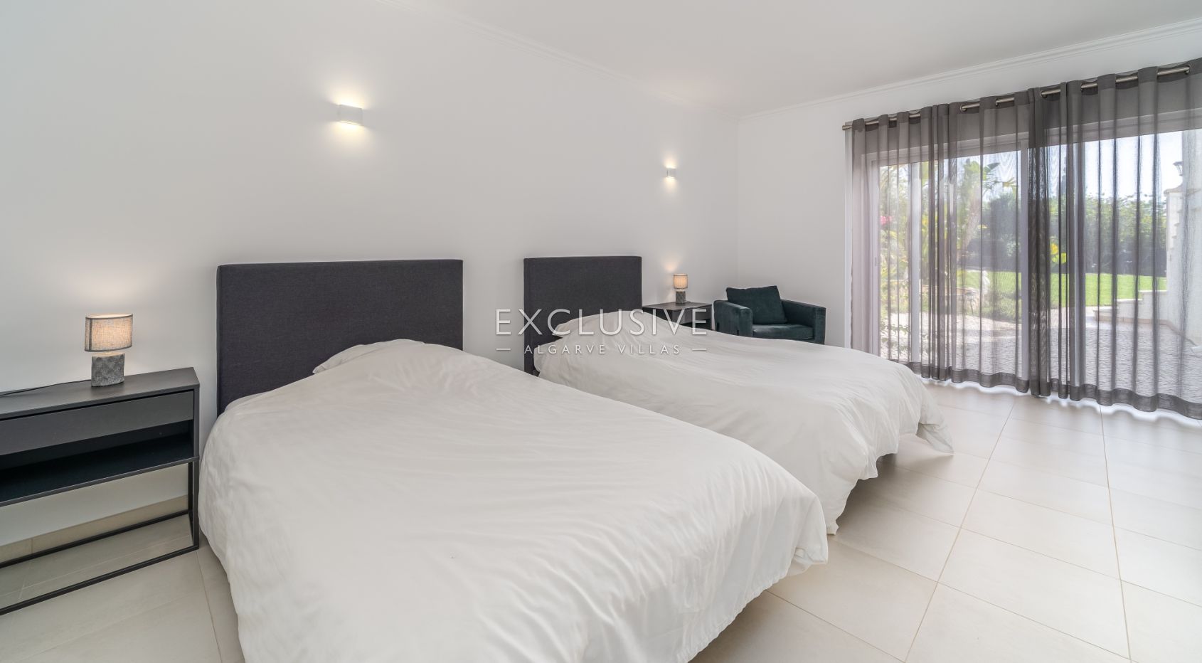 Luxury Sea View Villa in Praia da Luz, Western Algarve
