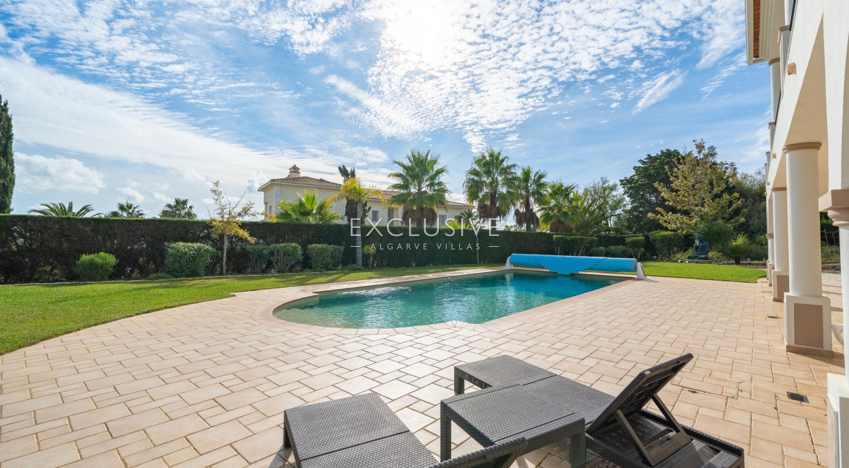 Luxury Sea View Villa in Praia da Luz, Western Algarve
