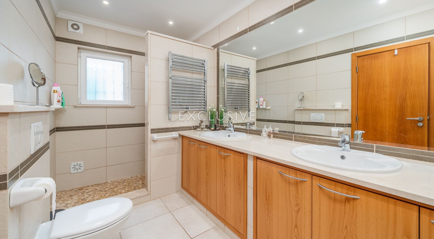 Luxury Sea View Villa in Praia da Luz, Western Algarve