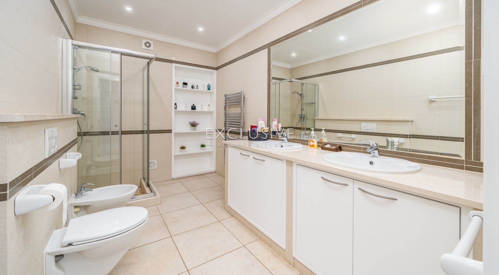 Luxury Sea View Villa in Praia da Luz, Western Algarve