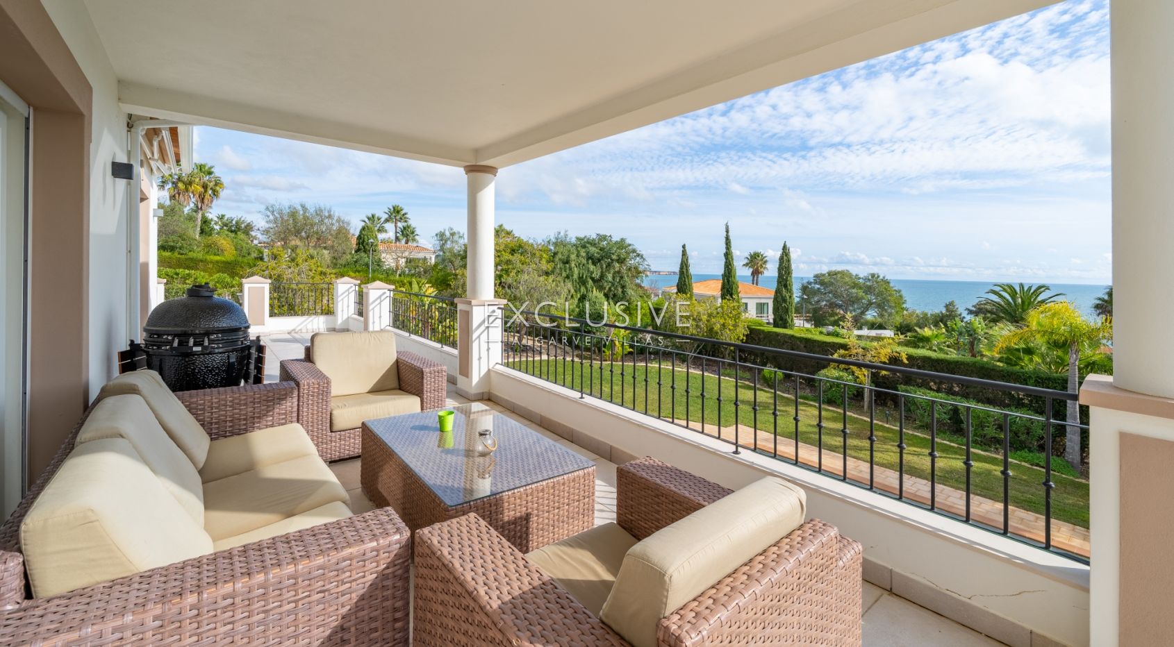 Luxury Sea View Villa in Praia da Luz, Western Algarve