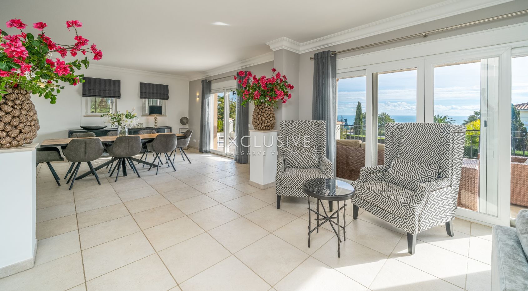Luxury Sea View Villa in Praia da Luz, Western Algarve