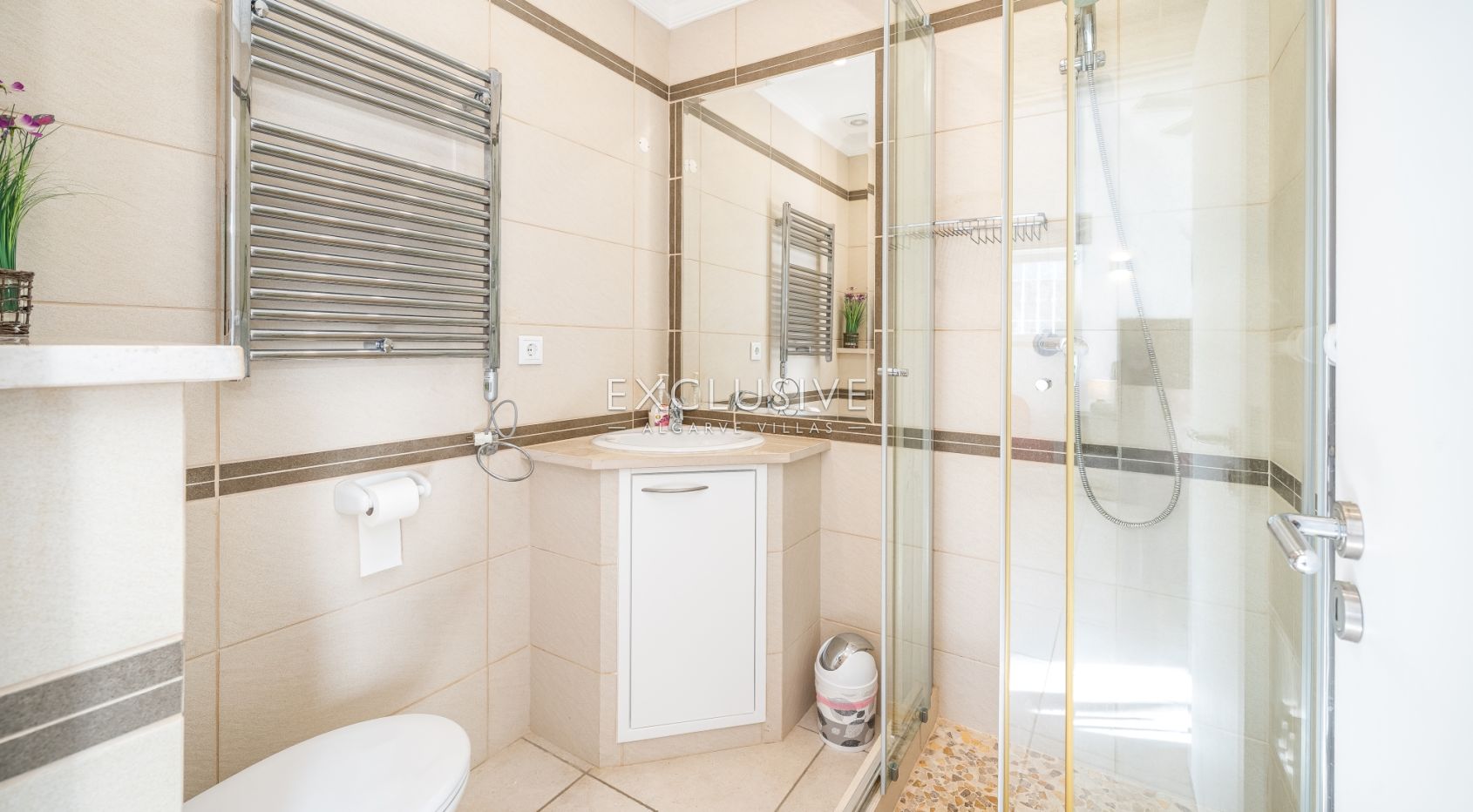 Luxury Sea View Villa in Praia da Luz, Western Algarve