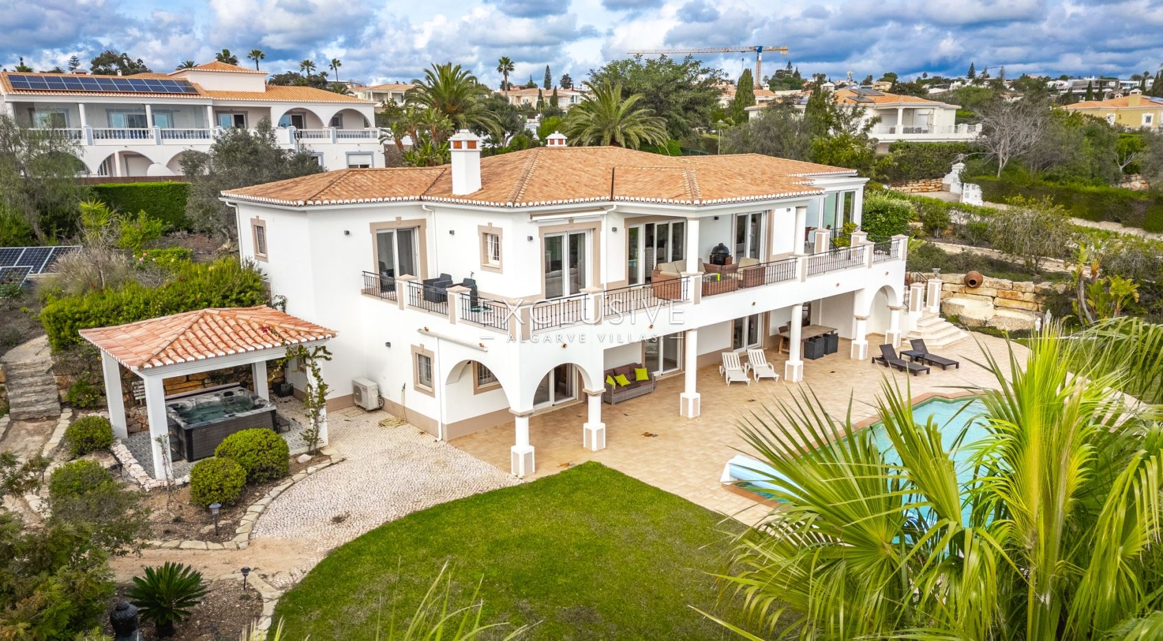 Luxury Sea View Villa in Praia da Luz, Western Algarve