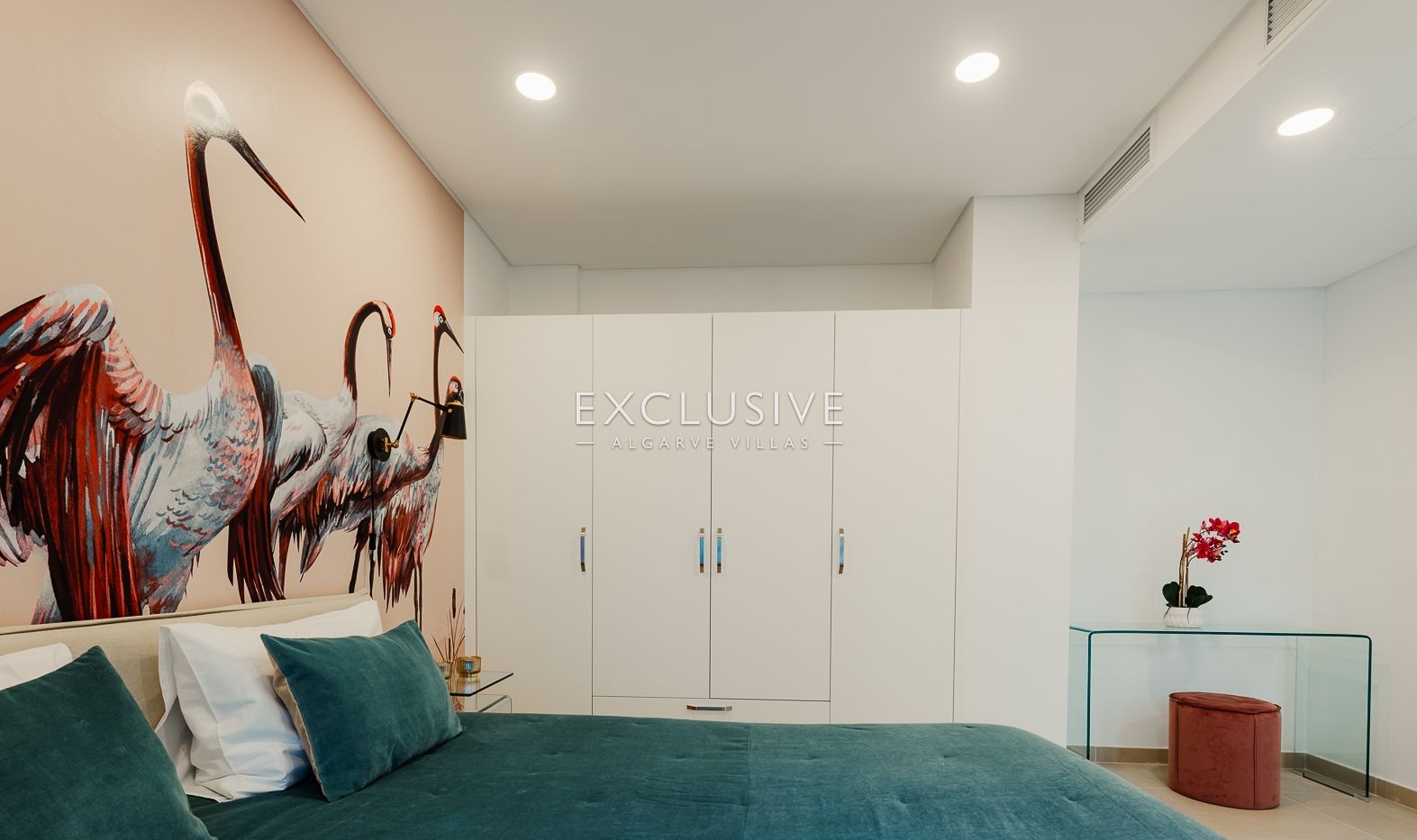Buy a Modern Two Bedroom Apartment in Central Faro, Algarve