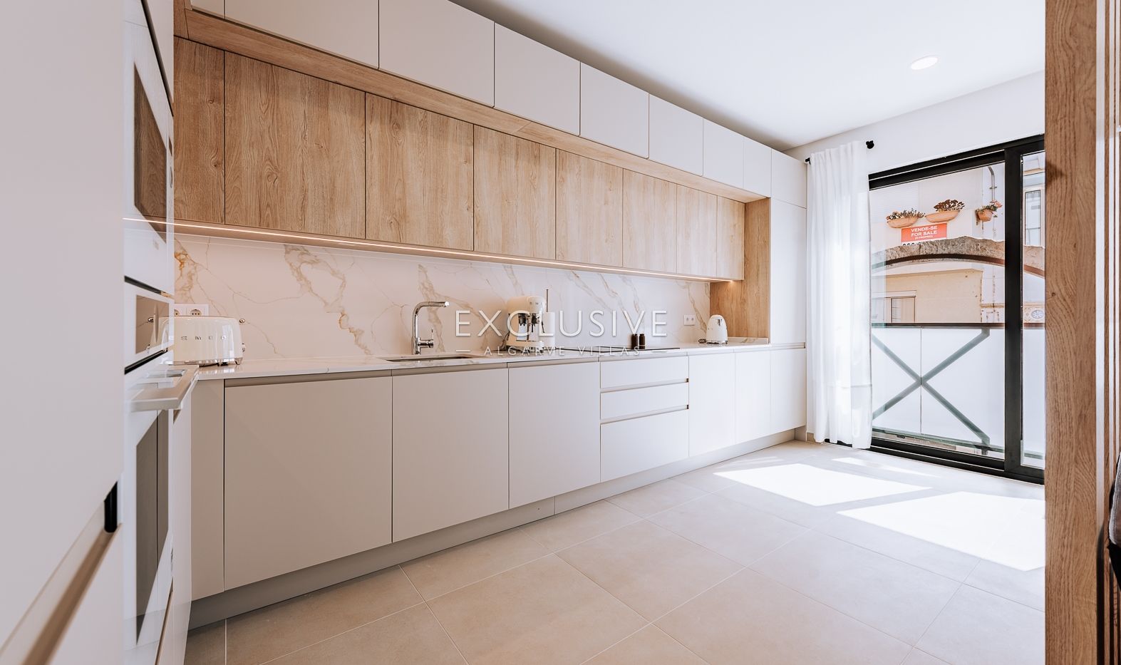 Buy a Modern Two Bedroom Apartment in Central Faro, Algarve