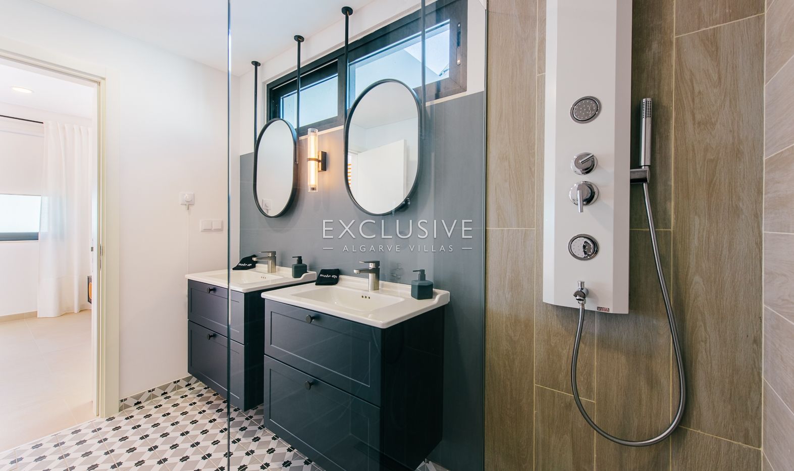 Buy Luxury Three Bedroom Penthouse with Private Pool and Ria Formosa Views, Faro, Algarve