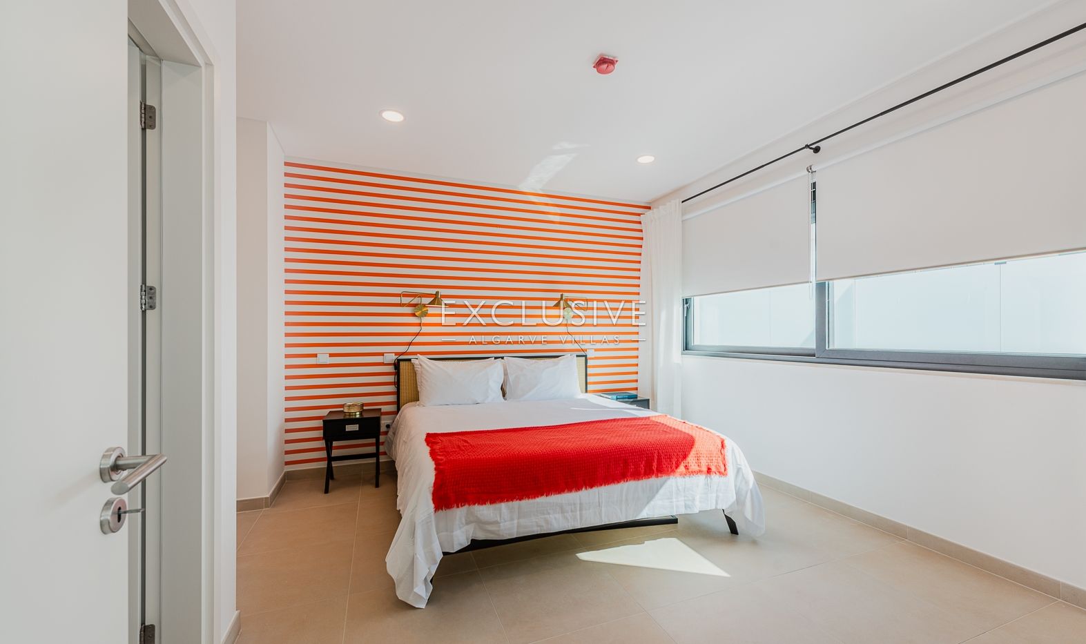Buy Luxury Three Bedroom Penthouse with Private Pool and Ria Formosa Views, Faro, Algarve