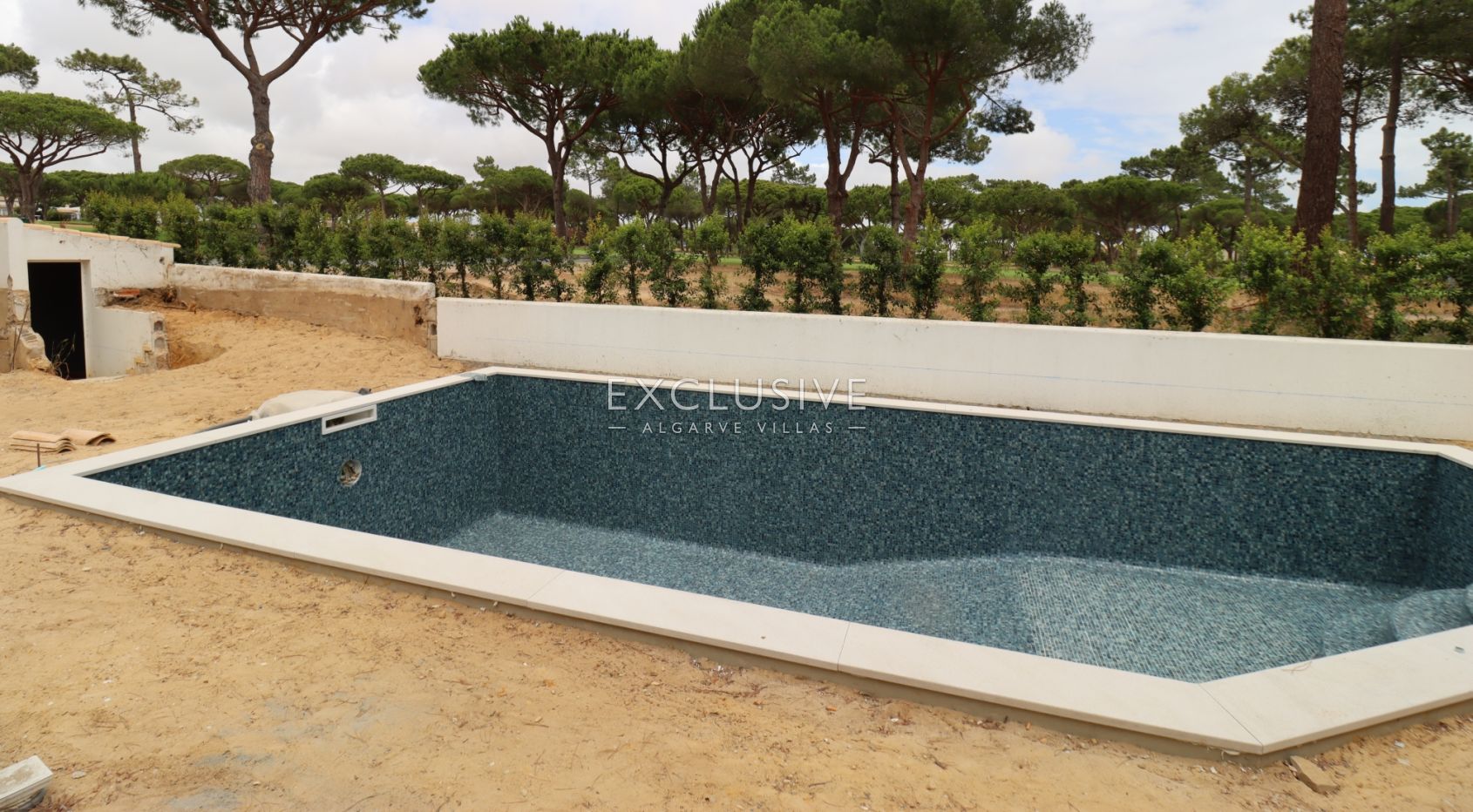 4 Bedroom golf facing villa in Vilamoura, Algarve