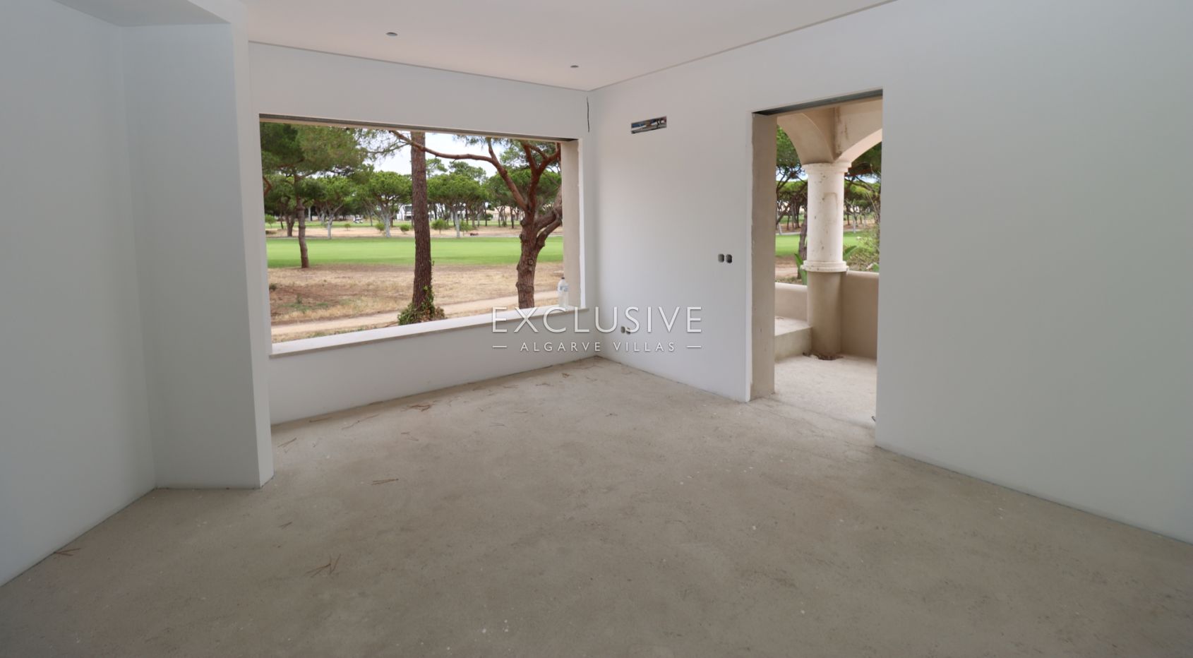 4 Bedroom golf facing villa in Vilamoura, Algarve
