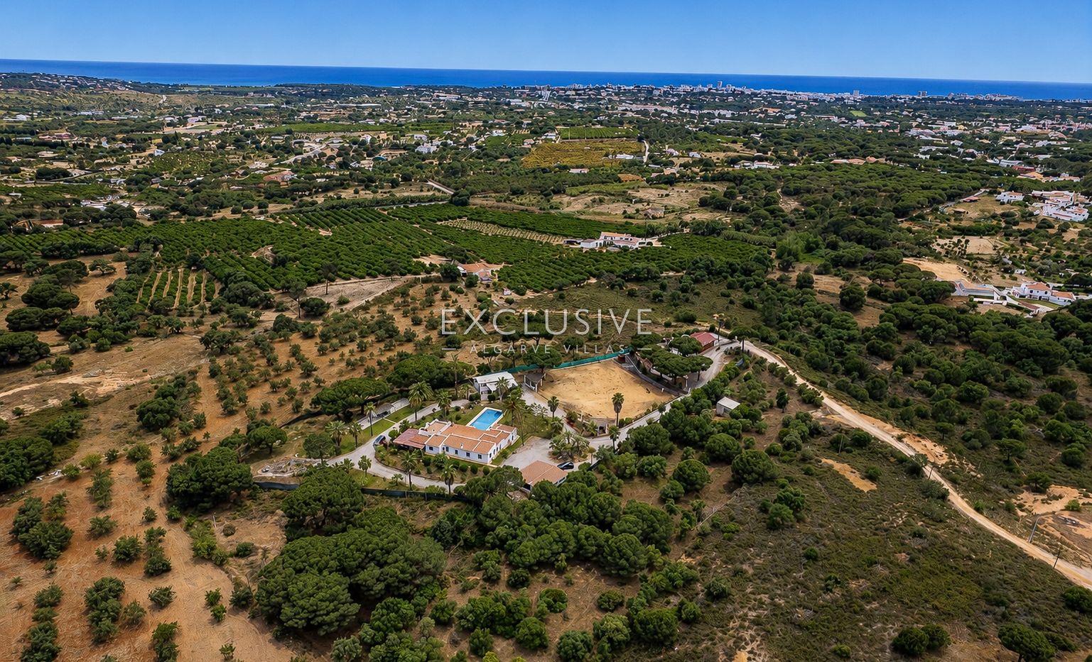 Buy a Country Estate with Stables and Riding Arena in Quarteira, Algarve