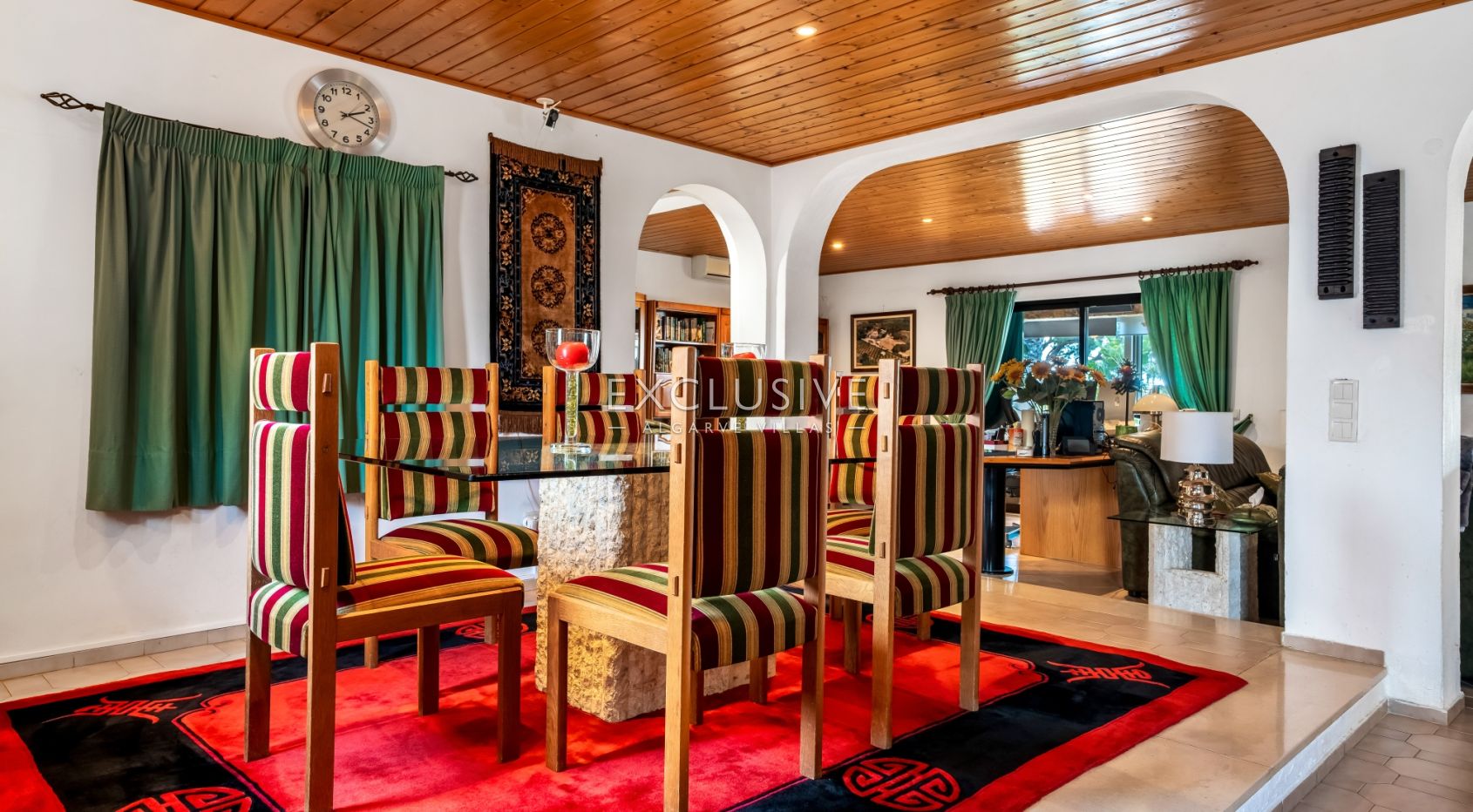 Buy a Country Estate with Stables and Riding Arena in Quarteira, Algarve