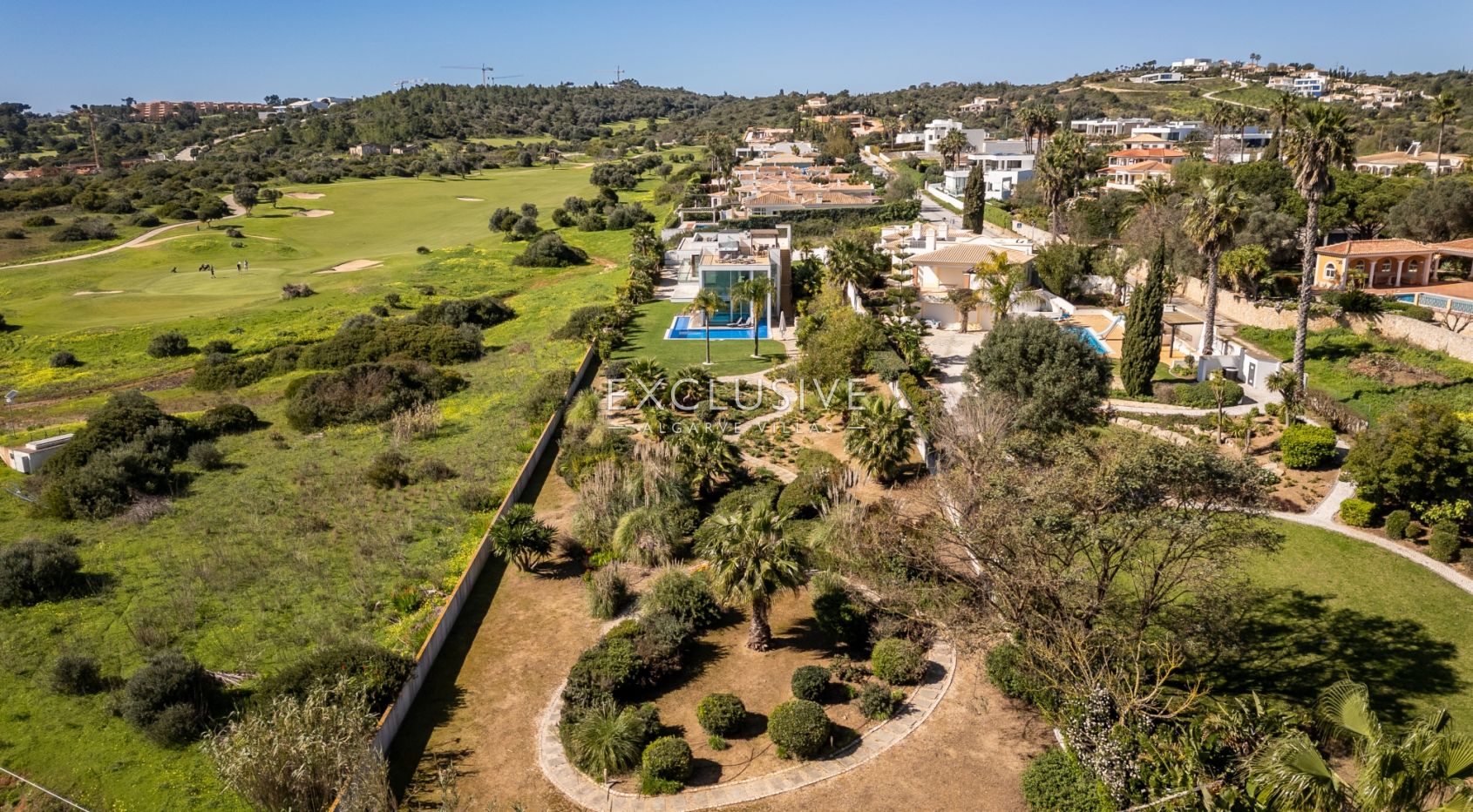 Contemporary villa overlooking Palmares golf course, the Meia Praia and Alvor Estuary