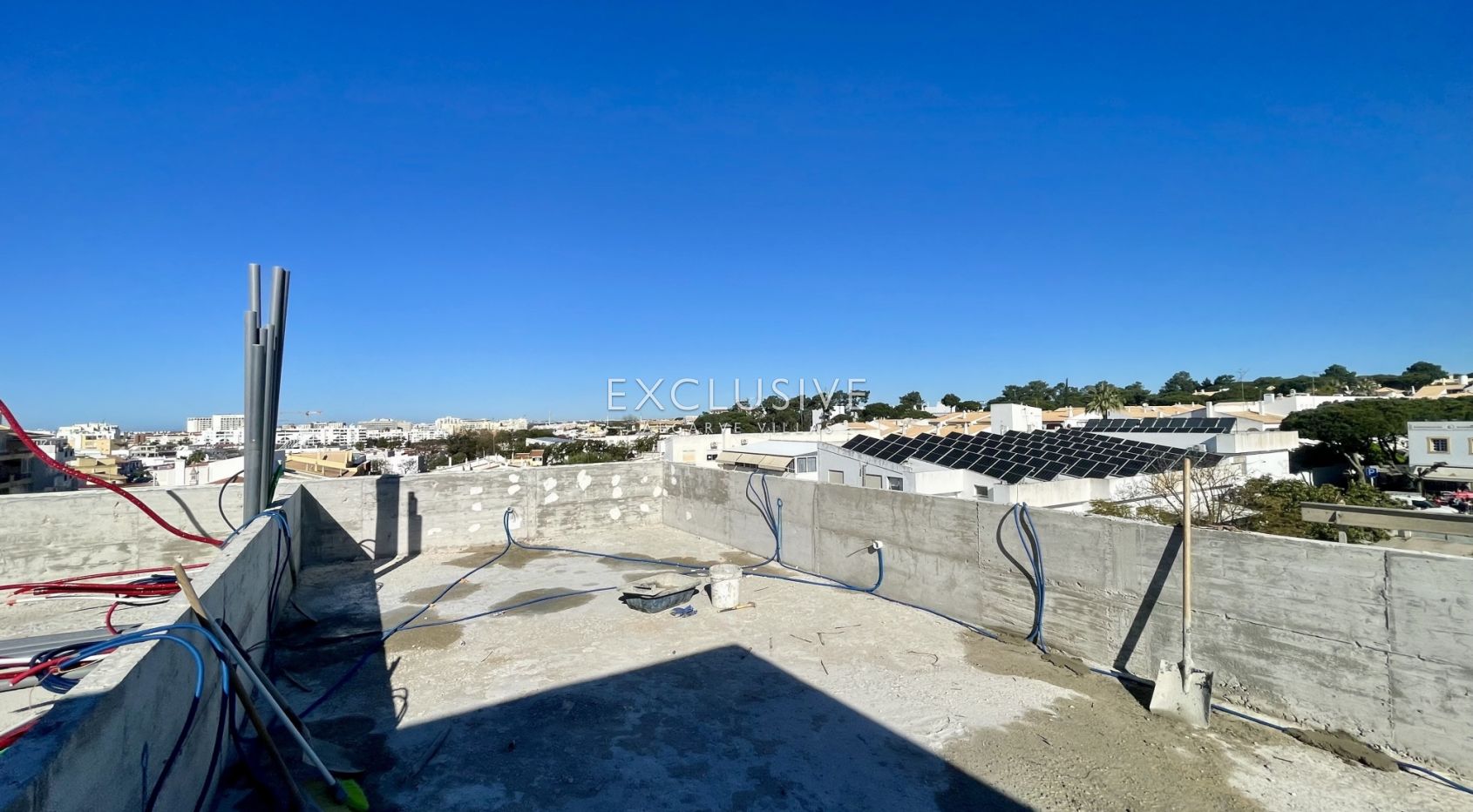 Buy a New 2 Bedroom Apartment in Quarteira