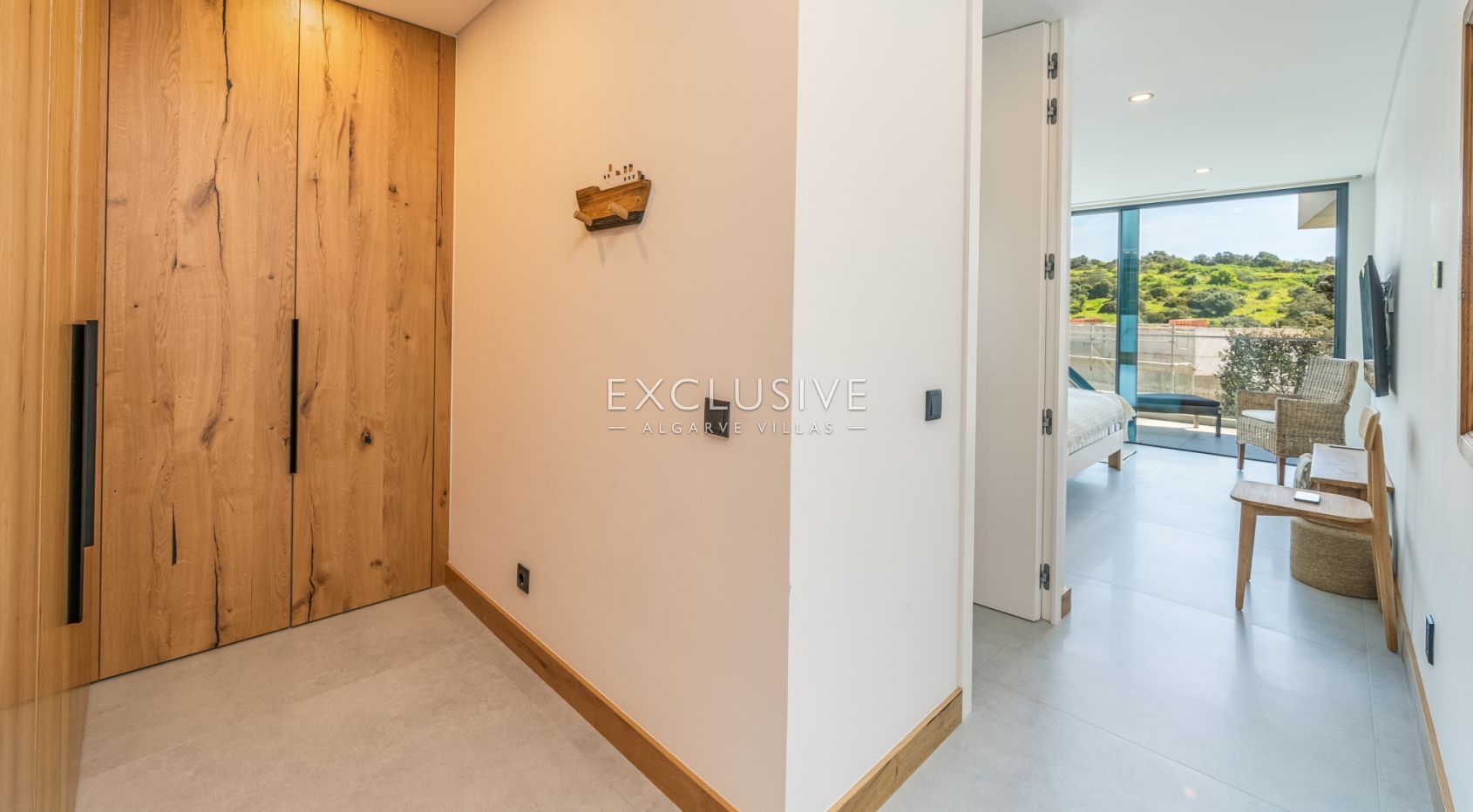 Luxury contemporary villa with sea views in Porto de Mós - Lagos
