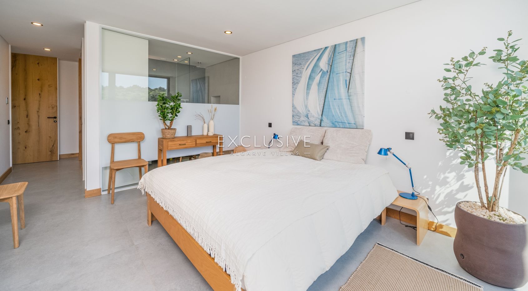 Luxury contemporary villa with sea views in Porto de Mós - Lagos