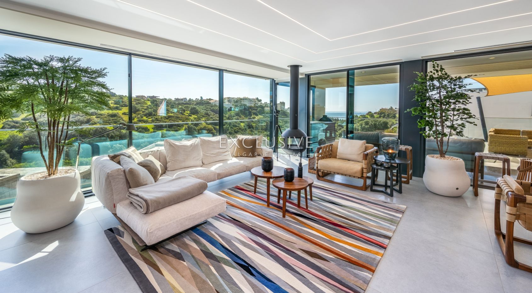 Luxury contemporary villa with sea views in Porto de Mós - Lagos