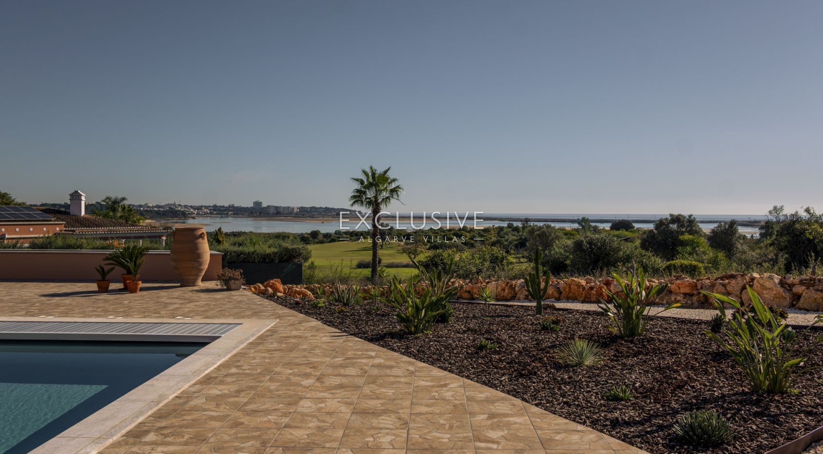 Luxury Contemporary Villa Beside Palmares Golf with Panoramic Sea Views Lagos, Algarve