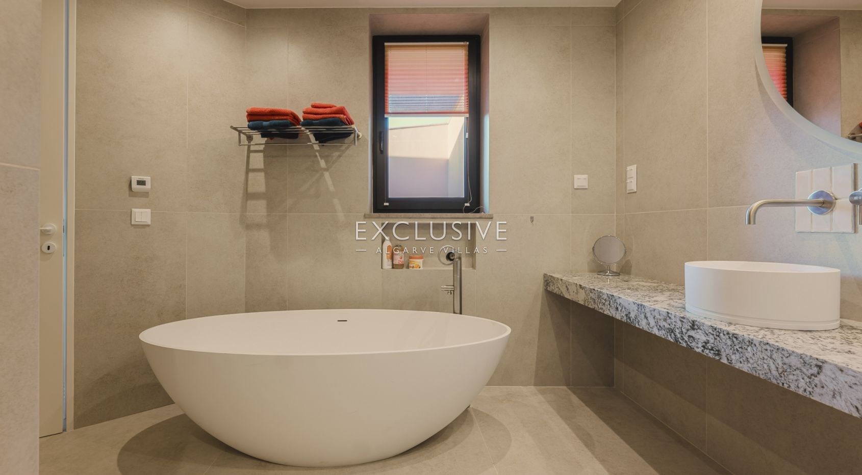 Luxury Contemporary Villa Beside Palmares Golf with Panoramic Sea Views Lagos, Algarve
