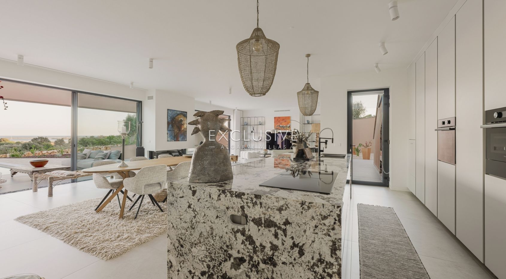 Luxury Contemporary Villa Beside Palmares Golf with Panoramic Sea Views Lagos, Algarve
