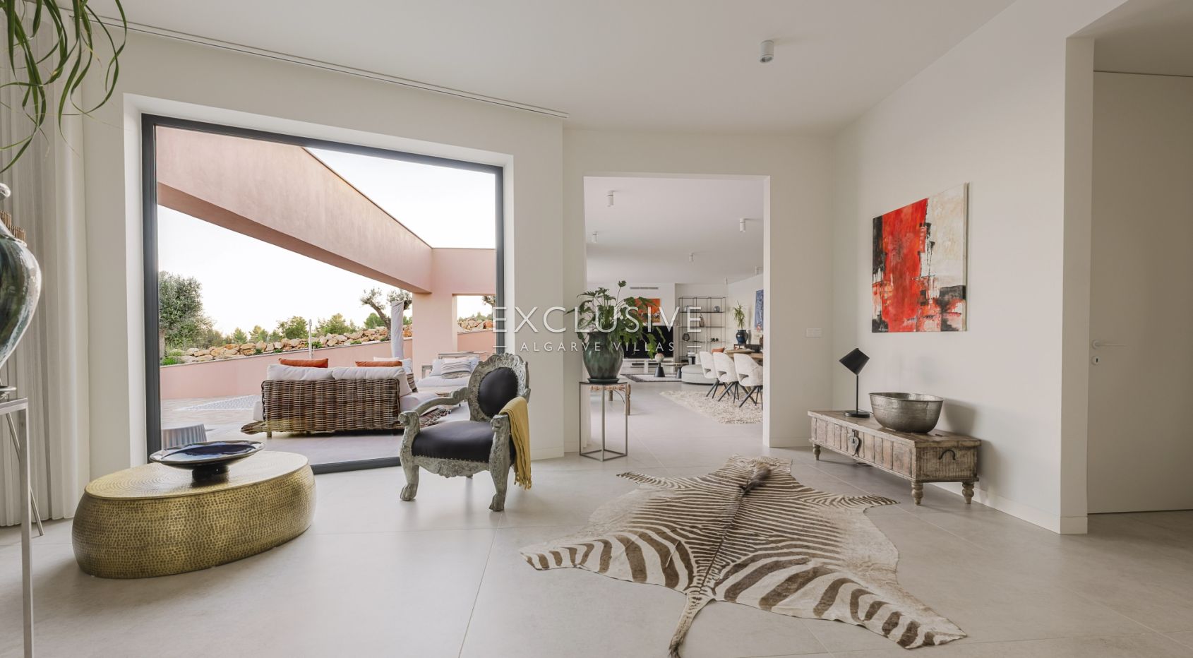 Luxury Contemporary Villa Beside Palmares Golf with Panoramic Sea Views Lagos, Algarve