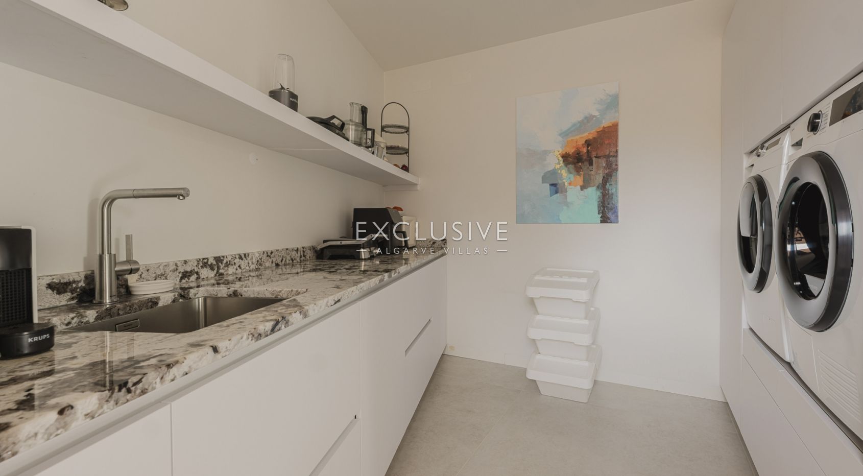 Luxury Contemporary Villa Beside Palmares Golf with Panoramic Sea Views Lagos, Algarve