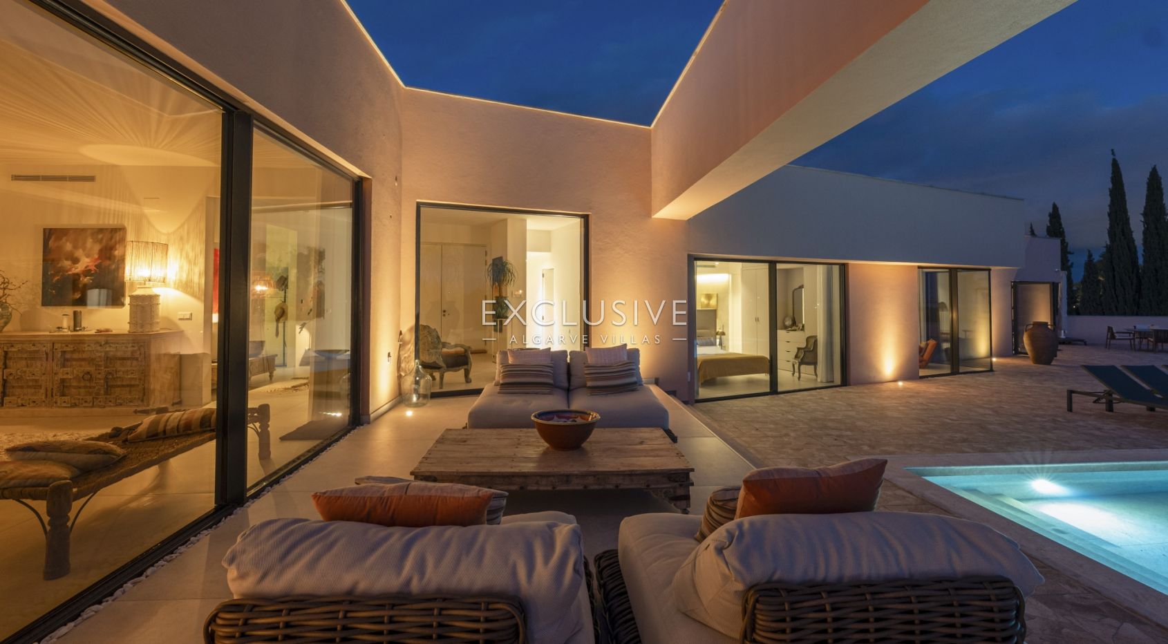 Luxury Contemporary Villa Beside Palmares Golf with Panoramic Sea Views Lagos, Algarve