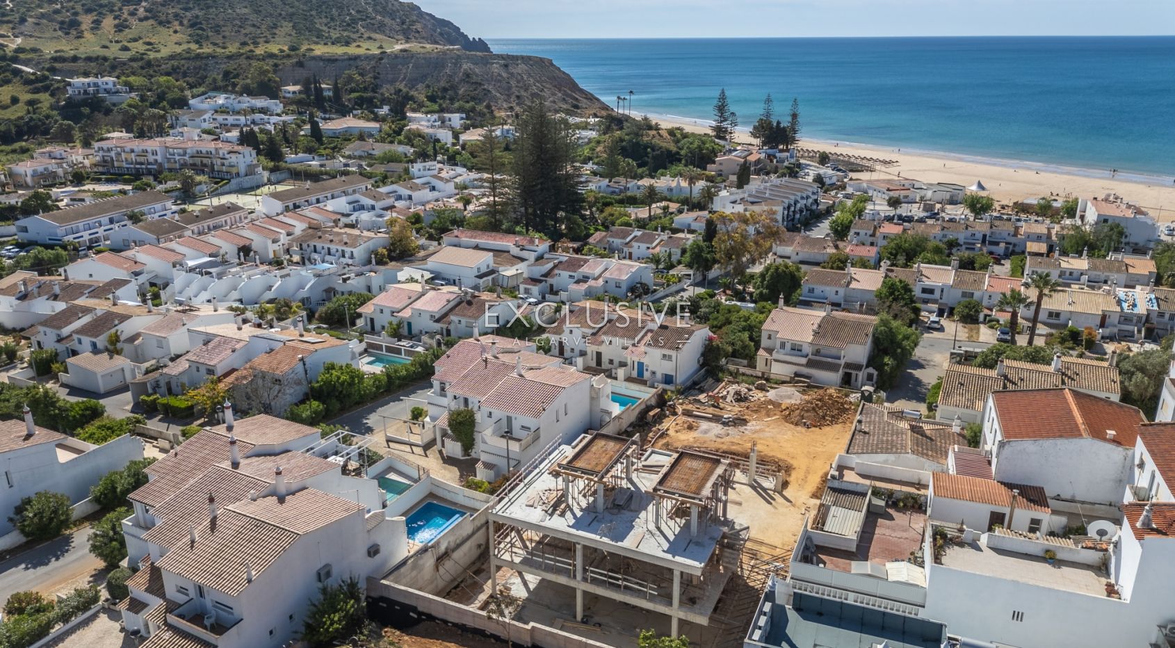 Modern Beach House in Praia da Luz – Luxury Lock-Up and Leave