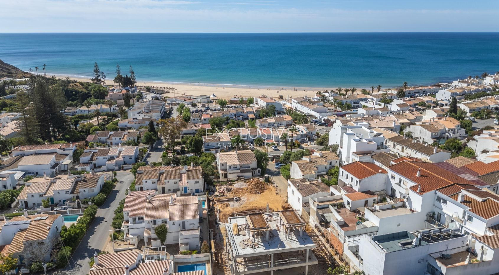 Modern Beach House in Praia da Luz – Luxury Lock-Up and Leave