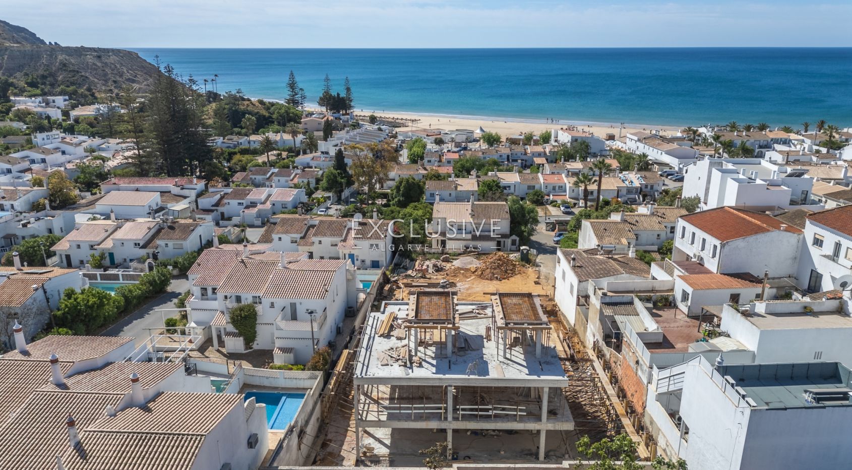Modern Beach House in Praia da Luz – Luxury Lock-Up and Leave