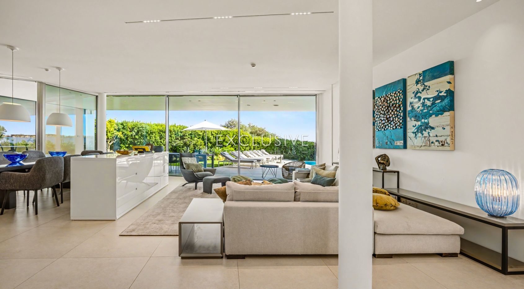 Luxury 6 bedroom Villa with 360º Sea Views in Canavial, Lagos