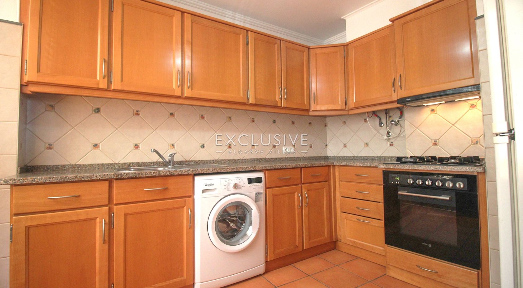 1 bed apt in the centre of Lagos-Algarve with ocean views