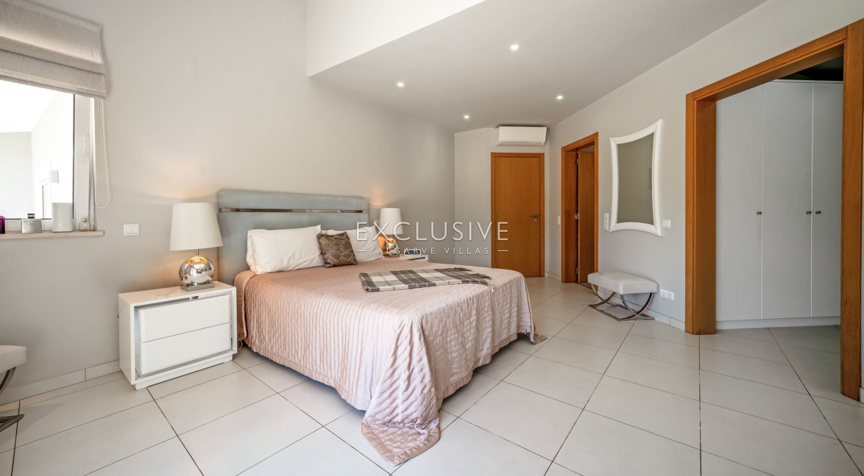 3 bed Villa in beautiful countryside with 1ha plot between Portimao and Monchique, Algarve.