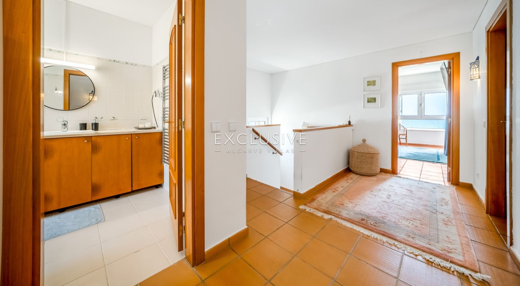 Oceanfront Semi-Detached Villa in Praia da Luz