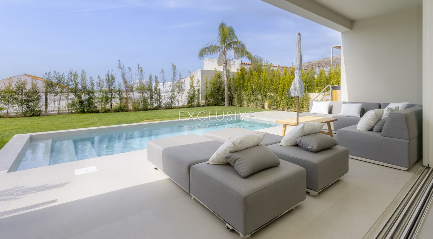 Discover a Stunning New 3-Bedroom Villa in Santa Bárbara de Nexe, Algarve