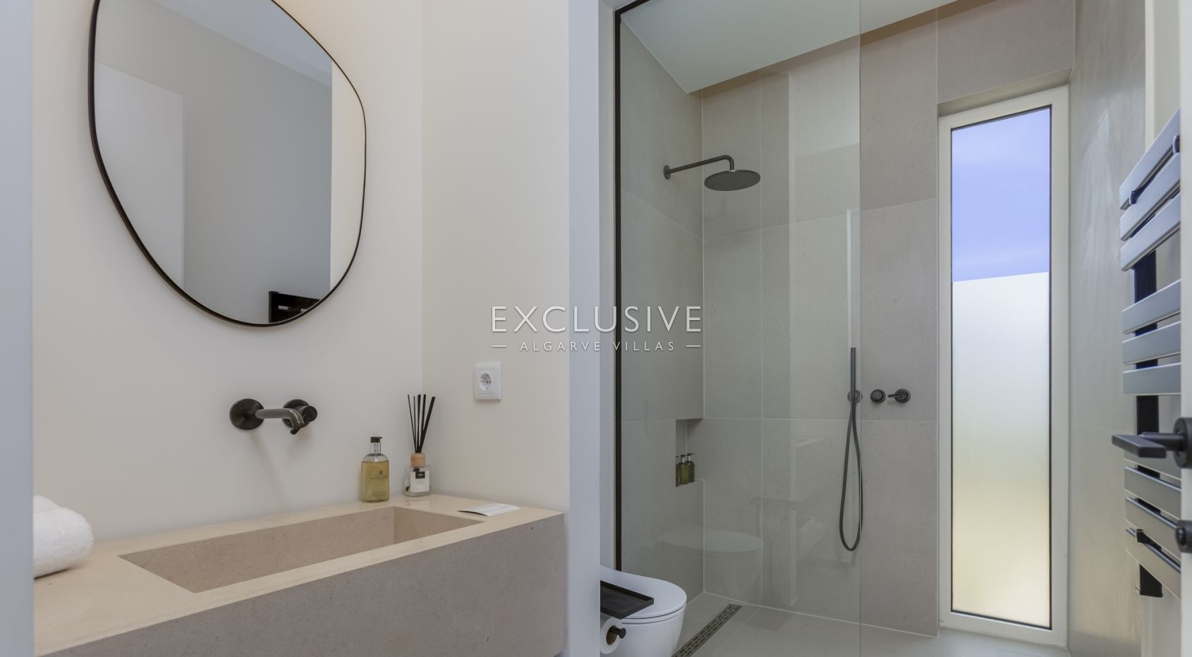 Discover a Stunning New 3-Bedroom Villa in Santa Bárbara de Nexe, Algarve