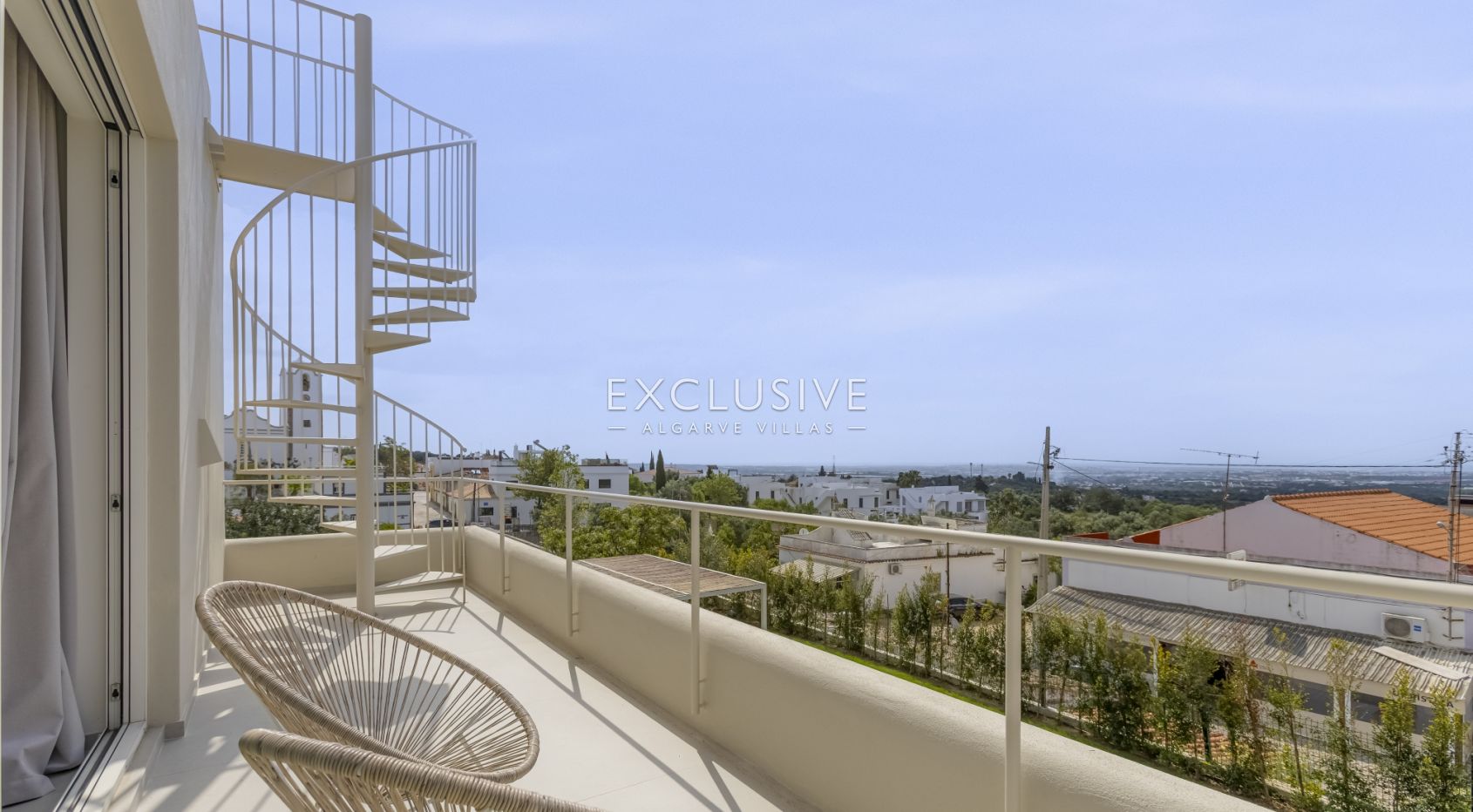 Discover a Stunning New 3-Bedroom Villa in Santa Bárbara de Nexe, Algarve