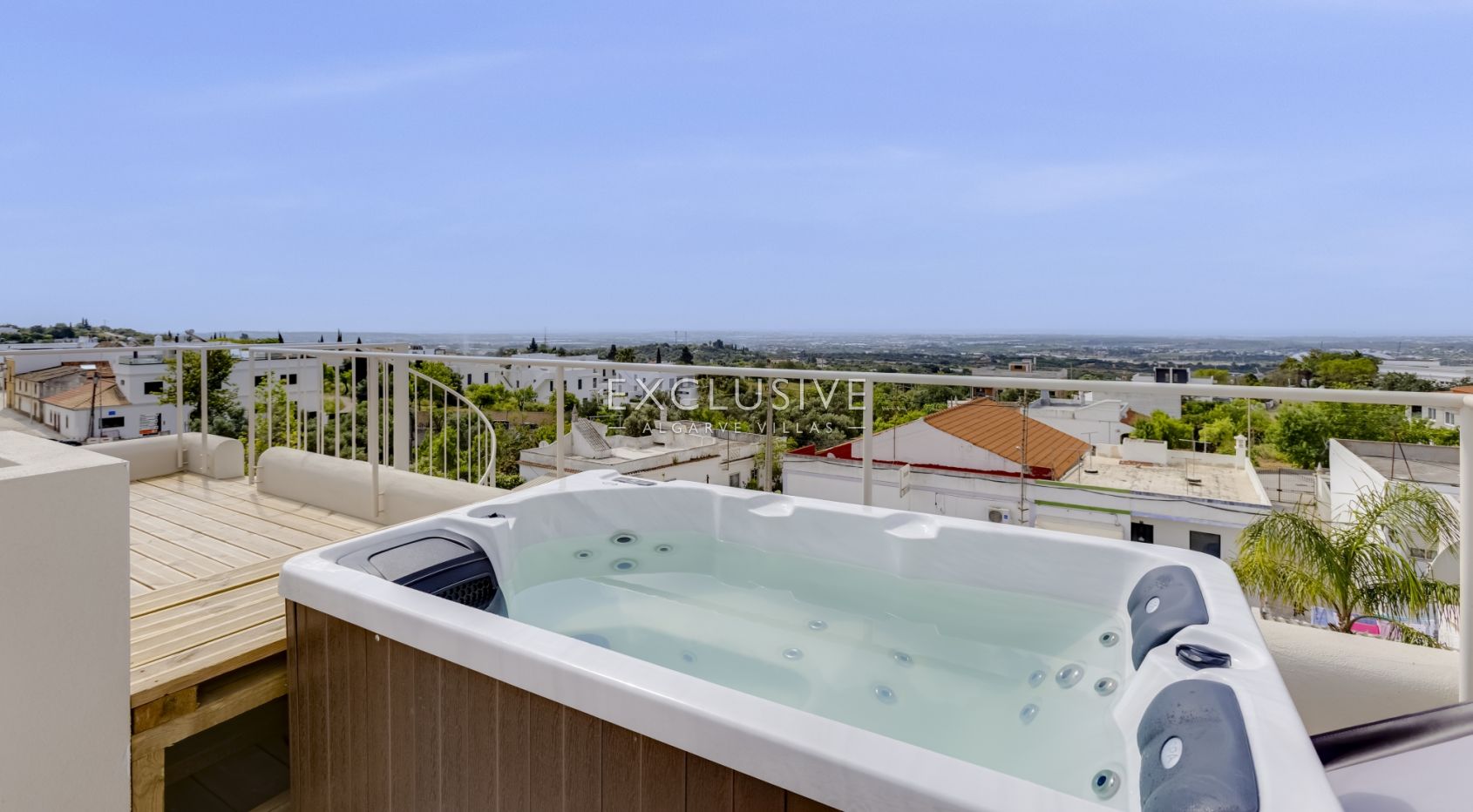 Discover a Stunning New 3-Bedroom Villa in Santa Bárbara de Nexe, Algarve