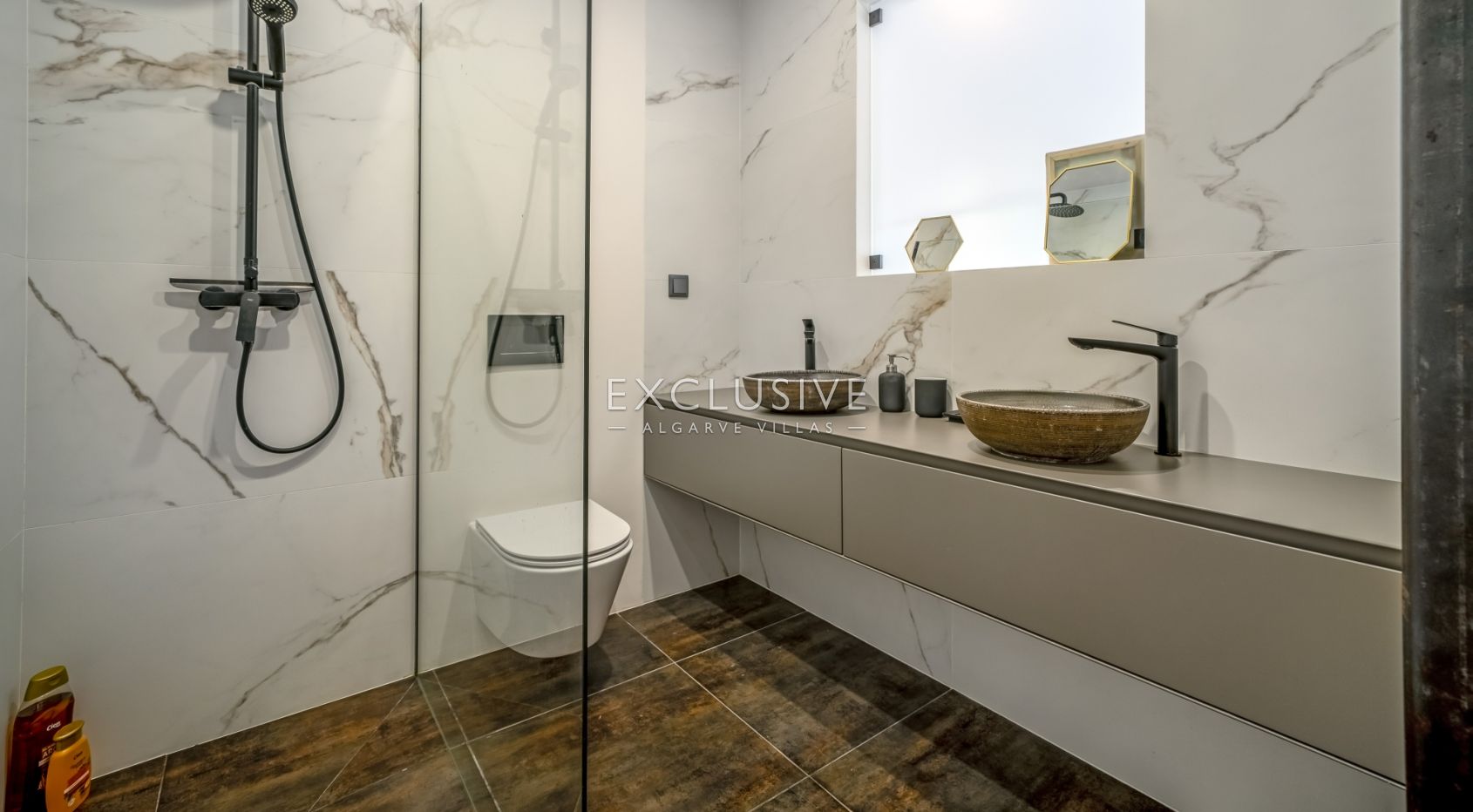 Ferragudo 7 bedroom designer villa